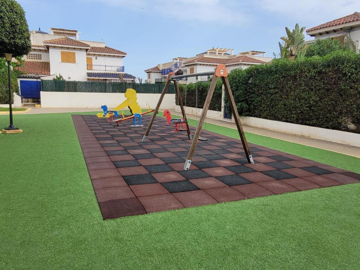 Apartamento Con Terraza Y Piscina A 300M De Playa 维拉 外观 照片